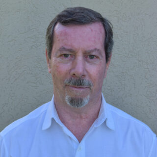 https://az-group.com.ar/wp-content/uploads/2025/05/Carlos-Poullier-1-1-scaled-e1746638714347-320x320.jpg